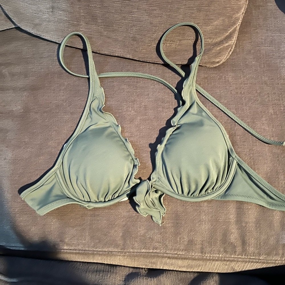 Victorias Secret Green Ruffled Bikini Set
